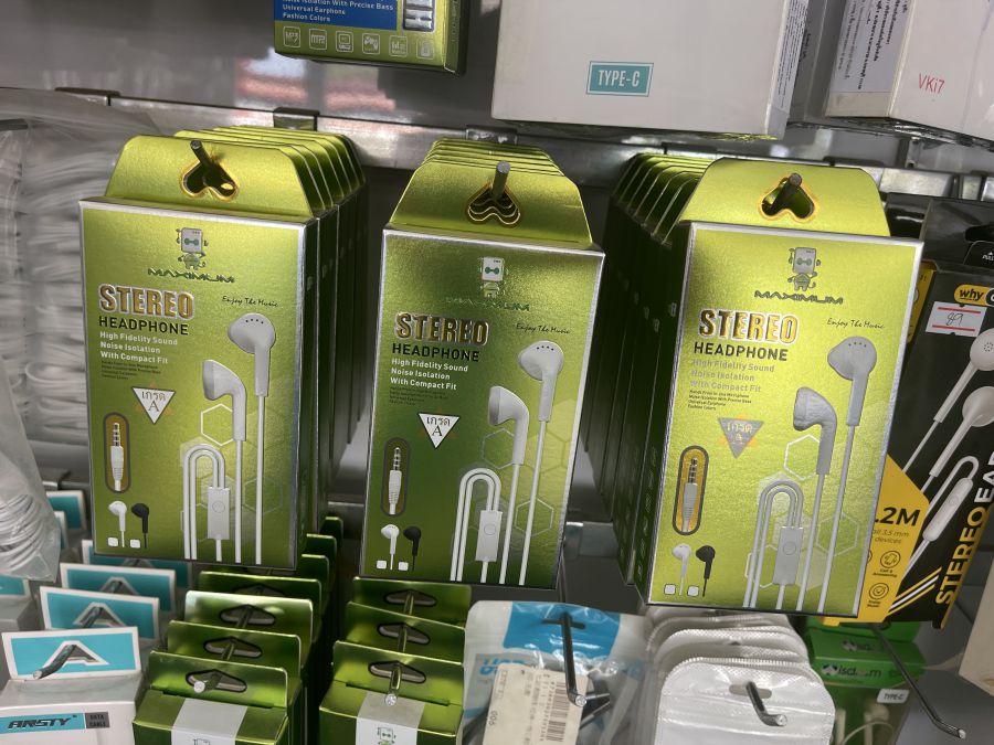 Trendy Accessories Selection